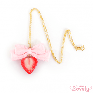 ハートのいちごネックレス(ピンク)